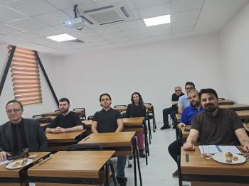 Bölümümüzün akreditasyon çalışmaları kapsamında değerlendirme toplantısı gerçekleştirildi.